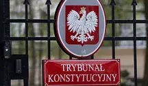 Brama przed siedzibą Trybunału Konstytucyjnego