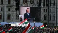 Zdaniem krytyków domagając się rezygnacji prezydenta, premier Węgier Magyar chce zniszczyć ostatnie przeszkody do całkowitej władzy