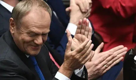 Donald Tusk postanowił "zamachnąć się" na decyzyjność NBP