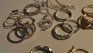 chain-heart-metal-ear-material-jewelry-1381158-pxhere.com