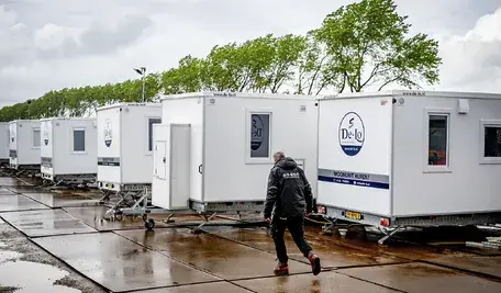 Statek, na którym doszło do epidemii hantawirusa, wróci dziś do Rotterdamu. Jego załoga trafi na kwarantannę