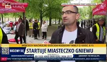 Miasteczko Gniewu przed KPRM w Warszawie – protest rusza, uczestnicy zbierają się pod namiotami, WPolsce24.tv.