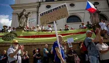 W Brnie protestowała kilka tysięcy Czechów. Demonstranci podkreślali związki Niemców sudeckich z nazizmem