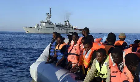 Rząd Holandii chce, by imigranci, krtórzy nie dostali azylu, byli odsyłani do "hubów powrotnych" poza UE