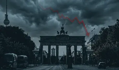 Ciemne chmury nad bramą Brandenburską