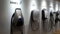 Komisarze KE są wściekli, bo ich służbowe auta elektryczne nie są w stanie dojechać do Strasburga bez ładowania