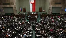 Posłowie podczas obrad S