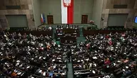 Posłowie podczas obrad S