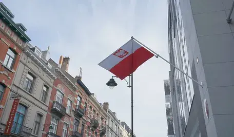 Polska ambasada w Kijowie nie planuje zmian w działaniu mimo rosyjskich gróźb przed 9 maja.