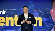 Sławomir Mentzen podczas wystąpienia publicznego
