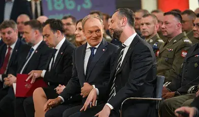 Najważniejsze postacie w rządzie w czasie podpisania umowy kredytowej, której spłata obciąży kilka polskich pokoleń