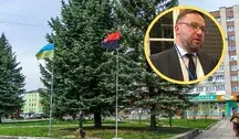 Bartosz Cichocki oddaje order od Zełenskiego