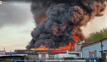 Przerażające zdjęcia z płonącej hali usługowej