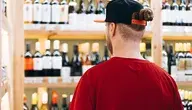Podnoszenie akcyzy przestało przynosić efekt. Młody człowiek nie kupi już wina, wybierze niezdrowe piwo, co poskutkuje dną moczanową, cukrzycą i innymi przykrymi dolegliwościami