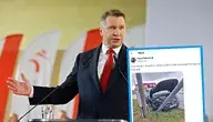Auto, którym jechał jako pasażer Przemysław Czarnek nie nadawało się do dalszej jazdy 