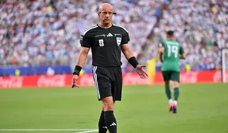 Szymon Marciniak dotąd prowadził jeden mecz na tegorocznym mundialu