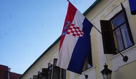 Robert Makłowicz, znany krytyk kulinarny, podróżnik i osobowość medialna, został uhonorowany jednym z chorwackich odznaczeń państwowych.