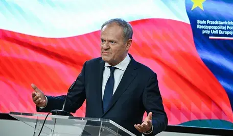 Donald Tusk chciał "wybrnąć" ze szpitalnej afery podając jako jej przyczynę "konflikt lekarzy"
