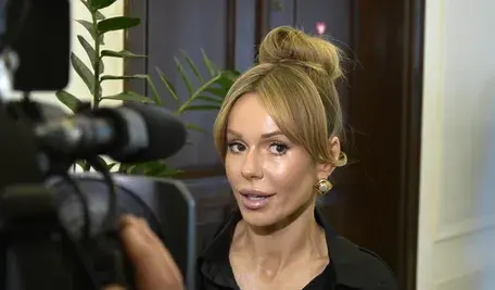 Dorota "Doda" Rabczewska ma jasne zdanie w sprawie odebrania Orderu Orła Białego prezydentowi Ukrainy