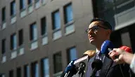 Mateusz Morawiecki na konferencji prasowej przed Szpitalem Południowym w Warszawie, 23 bm. (amb) 