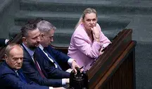 Barbara Nowacka podczas posiedzenia rządu w towarzystwie innych ministrów