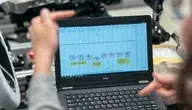 Koncern w ostatnich latach ponownie zatrudnił ponad 300 zwolnionych wcześniej inżynierów, bo AI okazało się bezużyteczne przy kontroli jakości pojazdów