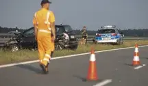 Wypadek Samochodowy na autostradzie