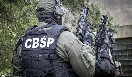bc57eca386a340e49a4848fb9db18718