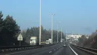 Karambol na obwodnicy Trójmiasta – cztery pojazdy zderzone na al. Kazimierza Jagiellończyka, służby ratunkowe na miejscu, jedna osoba ranna.