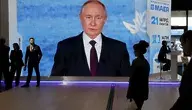 Władimir Putin przemawiający na SPIEF 2026 w Petersburgu – ilustracja artykułu o rosyjskich scenariuszach konfliktów z NATO i groźbach nuklearnych
