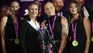 Marta Nawrocka z zawodniczkami Czarnych Sosnowiec 
