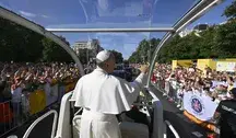 Papież Leon XIV na spotkaniu z wiernymi w Madrycie