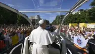 Papież Leon XIV na spotkaniu z wiernymi w Madrycie 