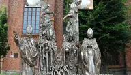 Bolesława Chrobrego znają w Polsce wszyscy. W Kołobrzegu jest on jedną z postaci uhonorowanych na Pomniku Milenijnym. Teraz będzie okazja pomodlić się przy jego doczesnych szczątkach
