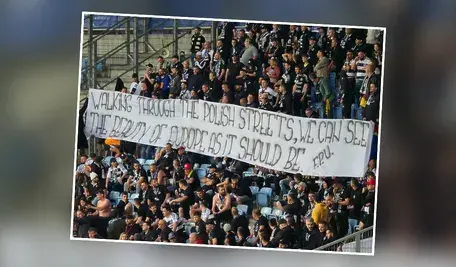 Widok na trybunę z kibicami FC Cluj