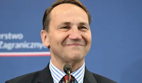 Skoro w Mongolii czczą Czyngis-chana, to nie czepiajmy się Ukrainy za kult banderyzmu - logika szefa polskiego MSZ