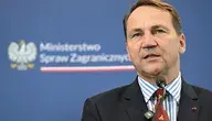 Radosław Sikorski ocenił, że Rosja nie ma obecnie możliwości zaatakowania Polski, co stoi w wyraźnym kontraście do wcześniejszych ostrzeżeń Donalda Tuska o potencjalnym zagrożeniu dla państw NATO.