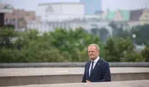 Premier Donald Tusk przebywa w Paryżu