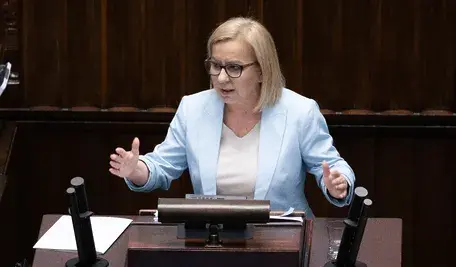 Paulina Hennig-Kloska podczas wypowiedzi dotyczącej planowanych zmian w systemie kaucyjnym i rozszerzenia go o kolejne rodzaje opakowań.