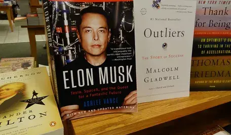 Elon Musk/Fratria