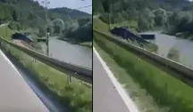 W Małopolsce wykoleił się pociąg towarowy PKP Cargo. Co najmniej sześć wagonów wypadło z torów, a część z nich miała wpaść do rzeki Poprad, powodując wstrzymanie ruchu kolejowego.