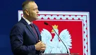Prezydent Karol Nawrocki na tle białego orła