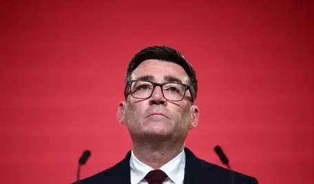 Andy Burnham ma posprzątać teraz po Keiru Starmerze