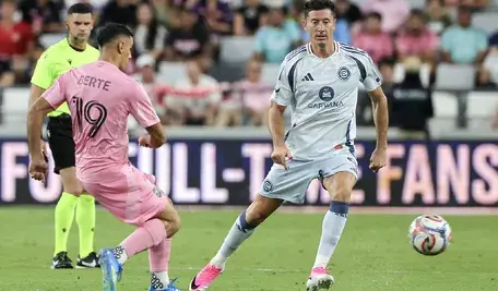 Robert Lewandowski podczas meczu z Interem Miami