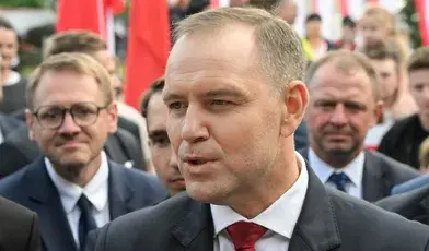 Prezydent Karol Nawrocki ogłosił w Dębicy, że znów skierował do senatu wniosek o przeprowadzenie referendum klimatycznego 