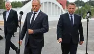 Donald Tusk uważa, że to fakt, że prezydent Nawrocki nie podpisał ustawy o podatku paliwowym, jest winny gigantycznych cen paliw na stacjach