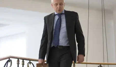 Mecenas Jacek Dubois, pełnomocnik Dawida Kacprzyka, twierdzi, że jego klient wręcz domaga się przesłuchania przez prokuraturę