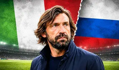 Andrea Pirlo na tle flag Włoch i Rosji w związku z kontrowersjami wokół współpracy z Fonbet