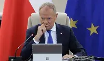 Premier Donald Tusk na posiedzeniu rządu w KPRM w Warszawie. Obraża prezydenta 