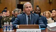 Anthony Fauci ponownie znalazł się w centrum uwagi po powrocie kontrowersji wokół finansowania eksperymentów z wykorzystaniem ludzkich tkanek.